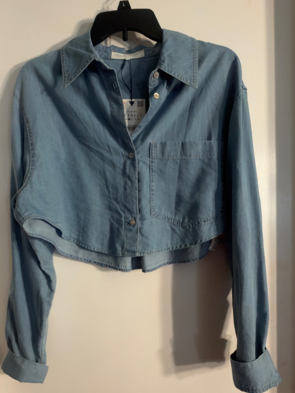 Zara Light Blue Cropped Button-Up Shirt NWT
